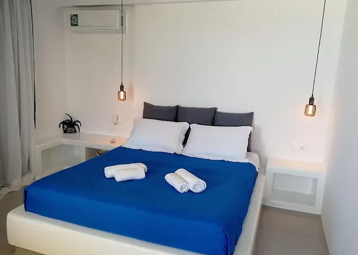 Blue Waves Mykonos Kalafati